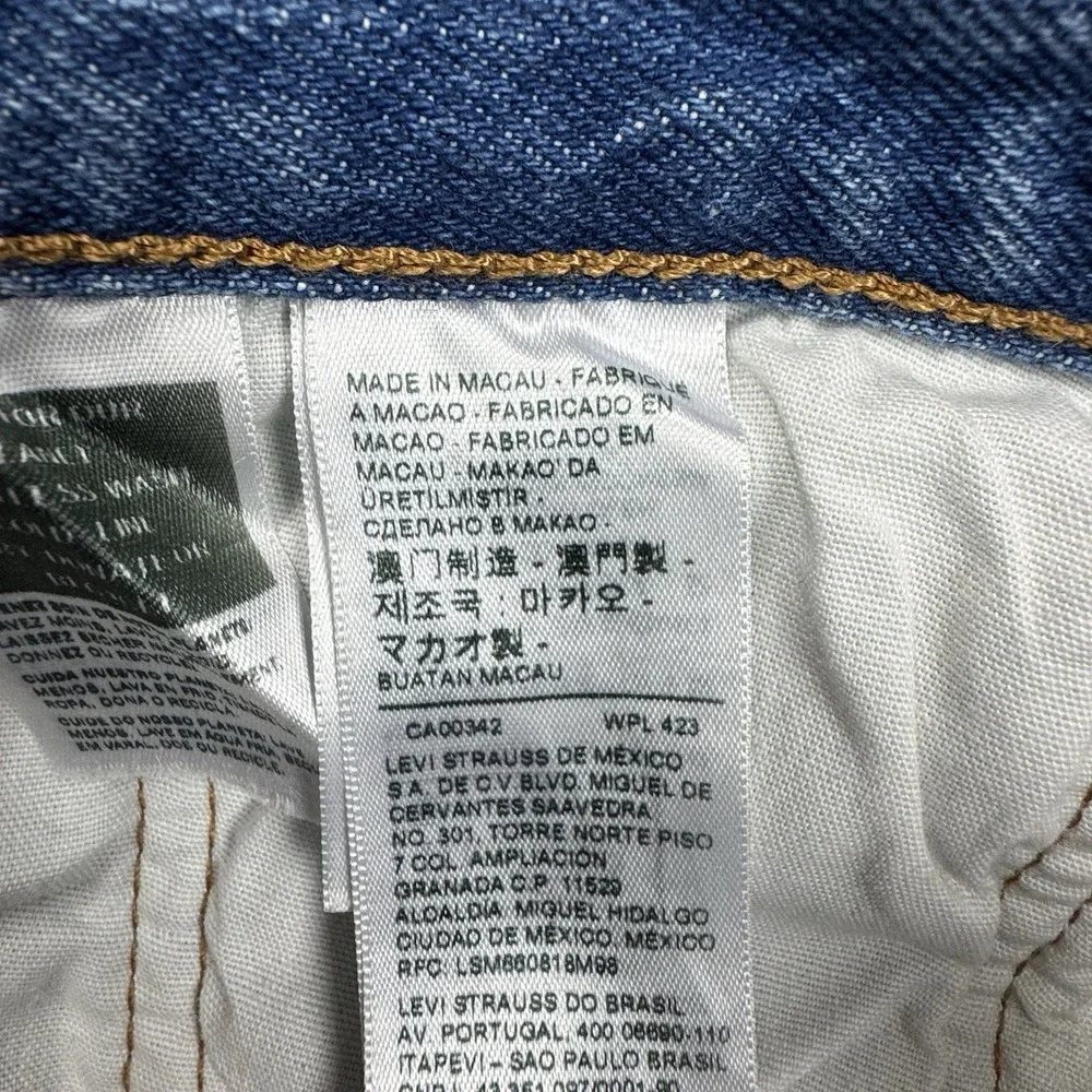 Levis 501 Button Fly Jeans Mens 28x30 Straight Cotton Denim Red‎ Tab Distressed